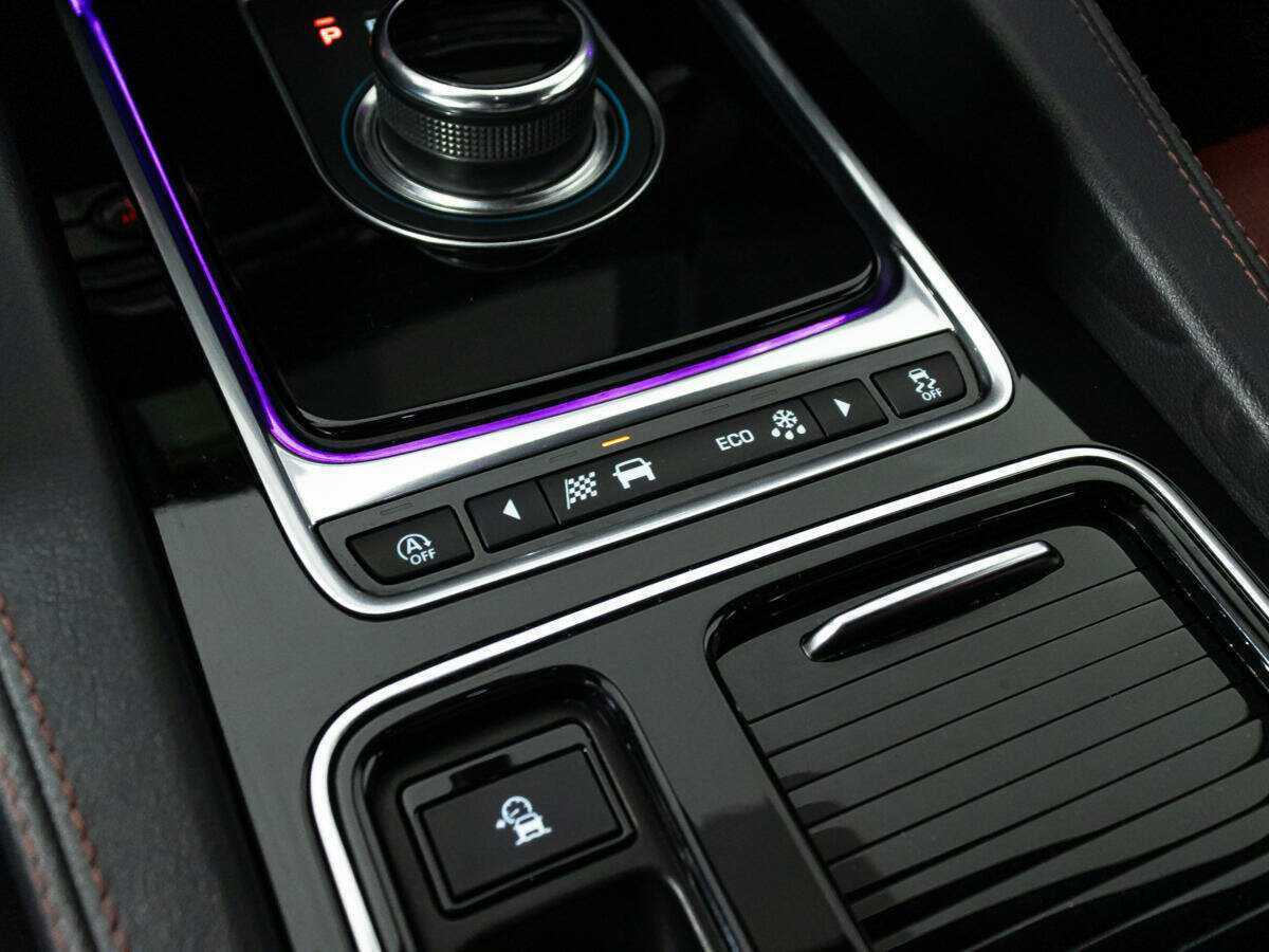 Jaguar F-Pace, 2017 Фото №17