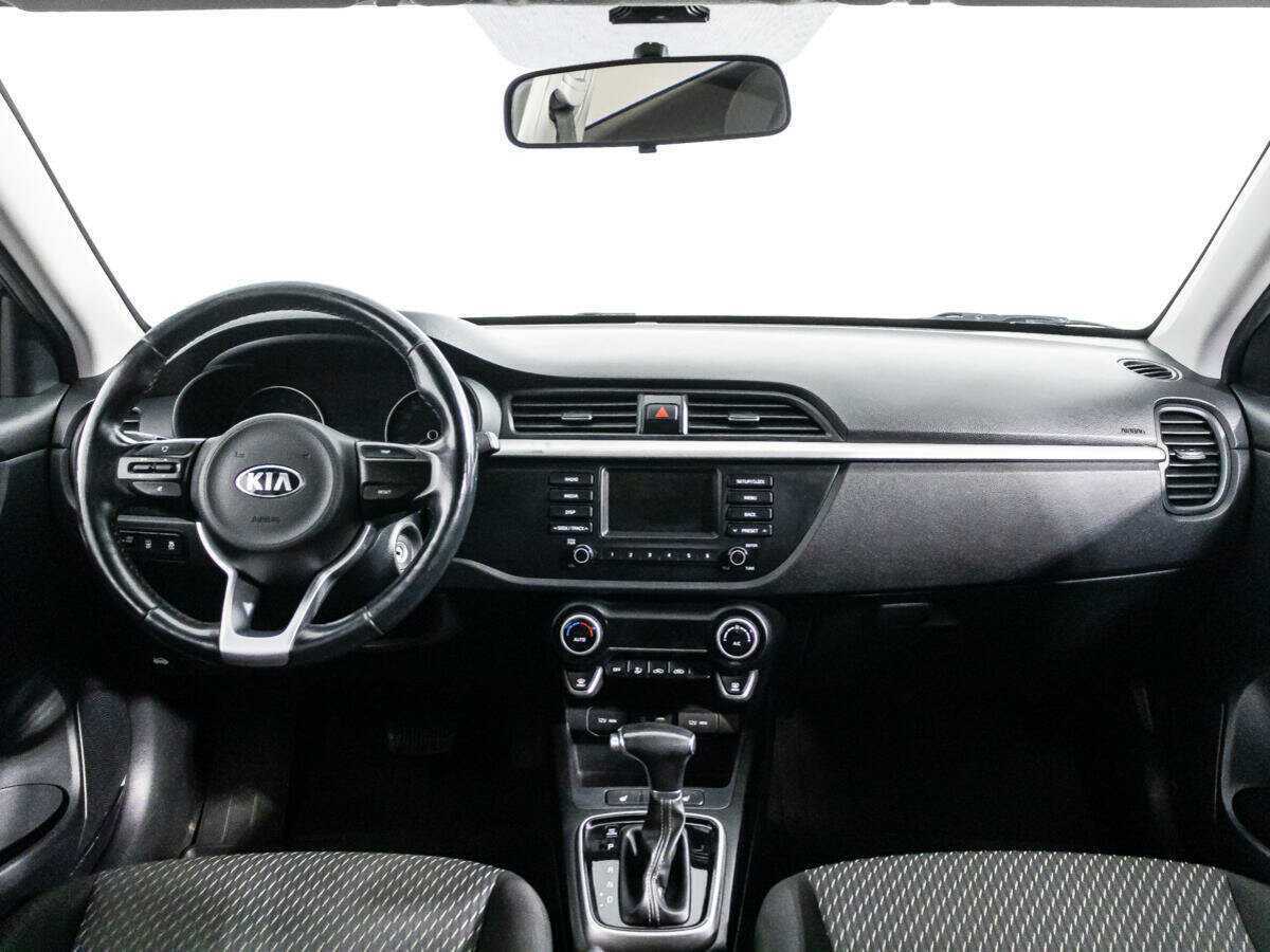 Kia Rio X-Line, 2018 Фото №13
