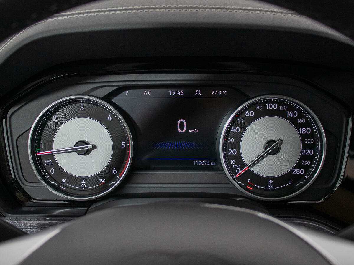 Volkswagen Touareg, 2018 Фото №13