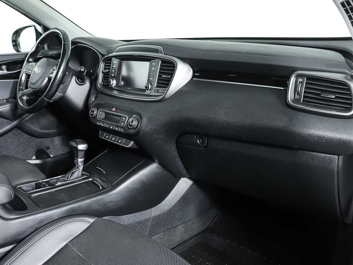 Kia Sorento, 2018 - 74 750 км. | Фото №8