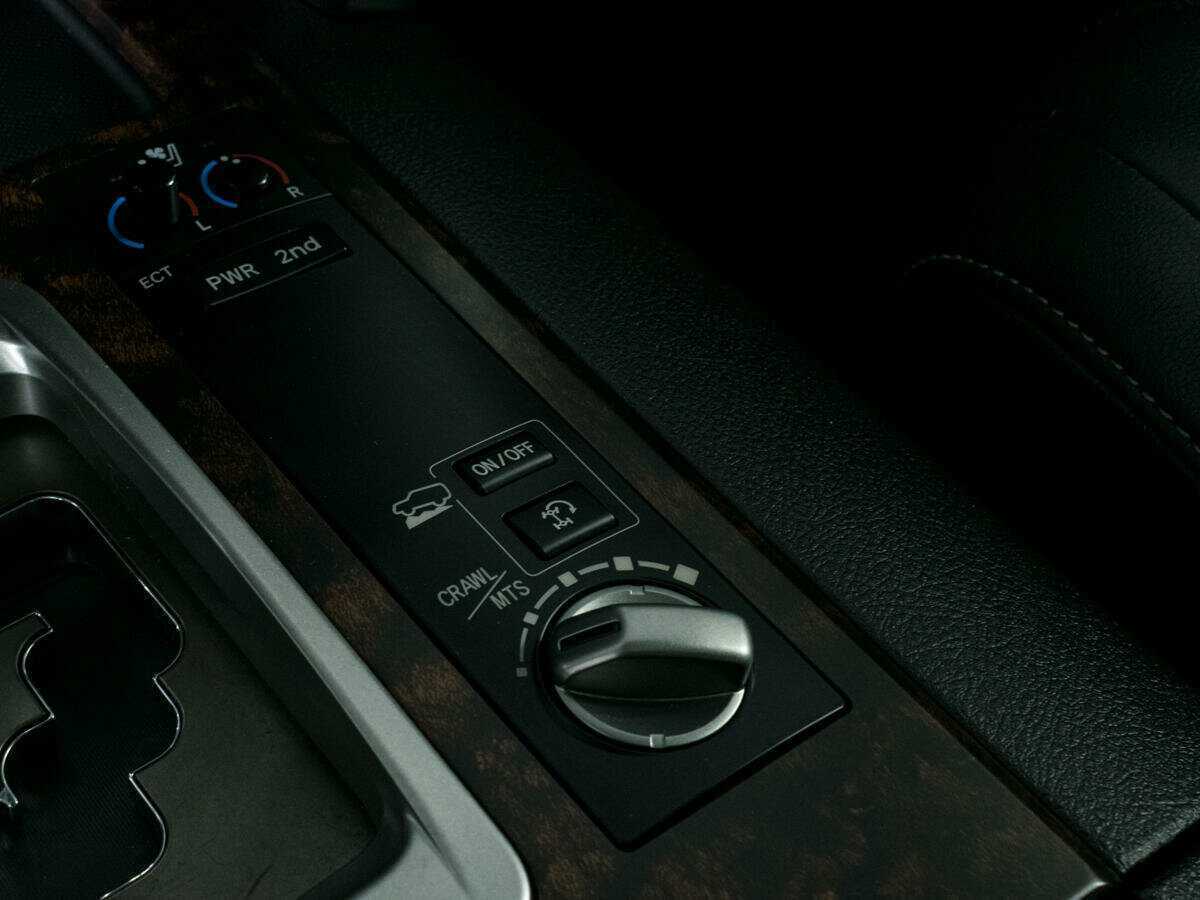 Toyota Land Cruiser, 2013 Фото №25