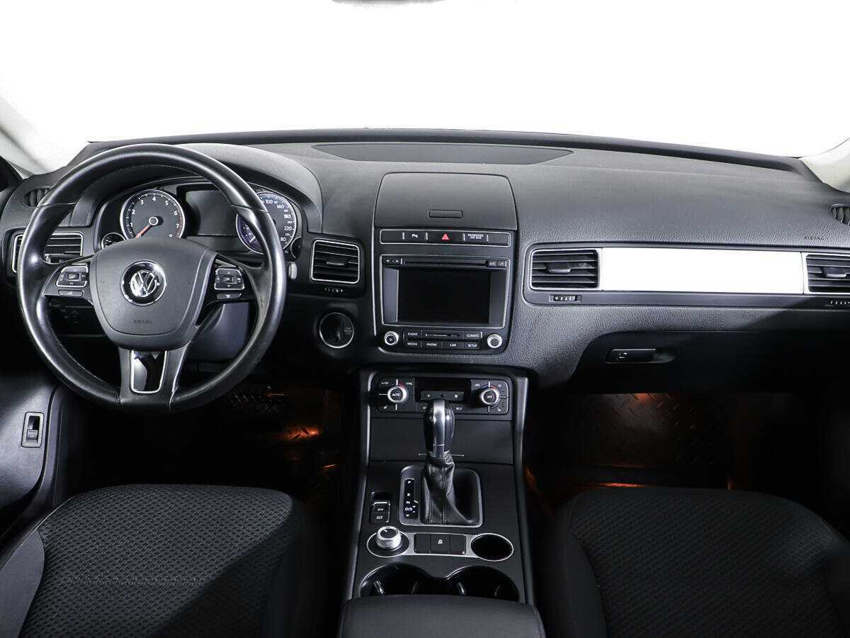 Volkswagen Touareg, 2015 Фото №11