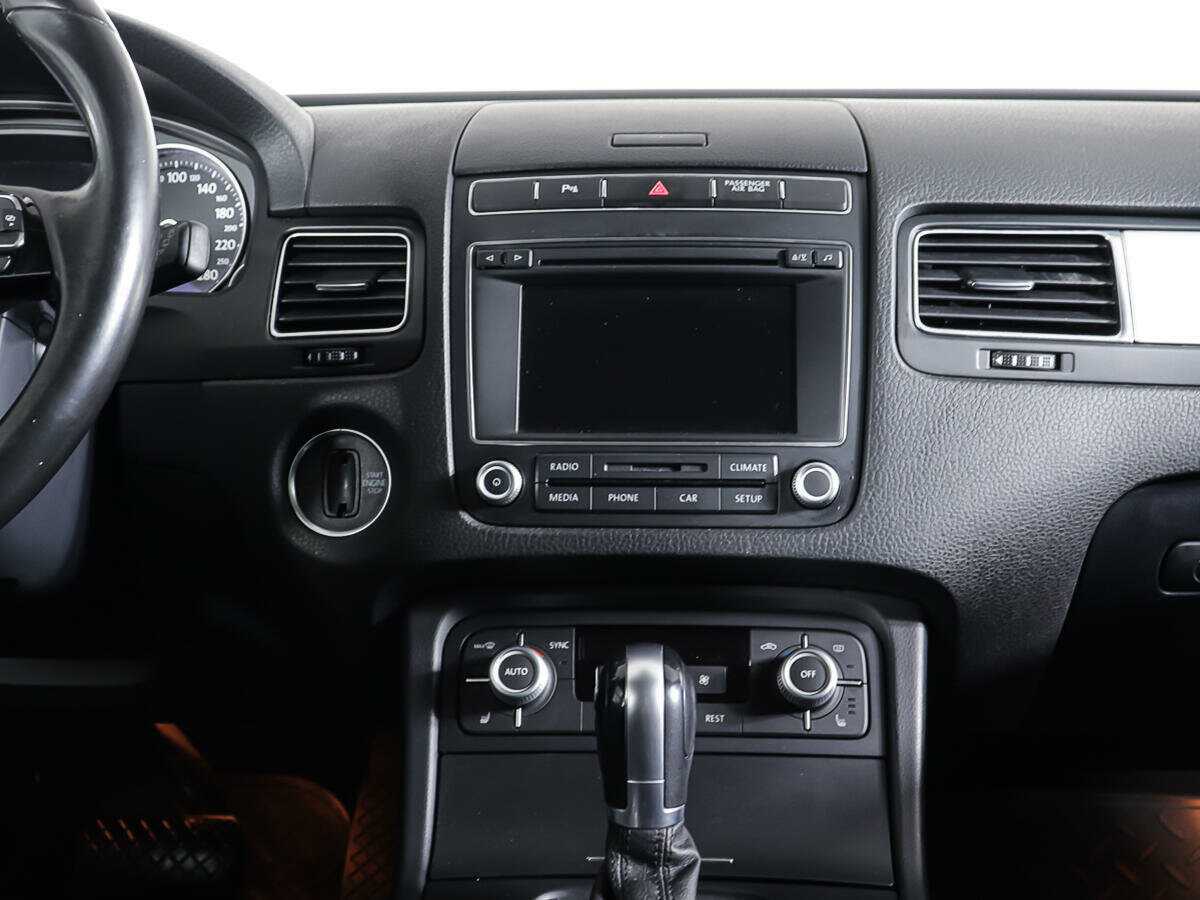 Volkswagen Touareg, 2015 Фото №12