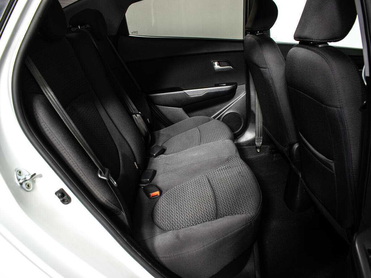 Kia Rio, 2015 Фото №6