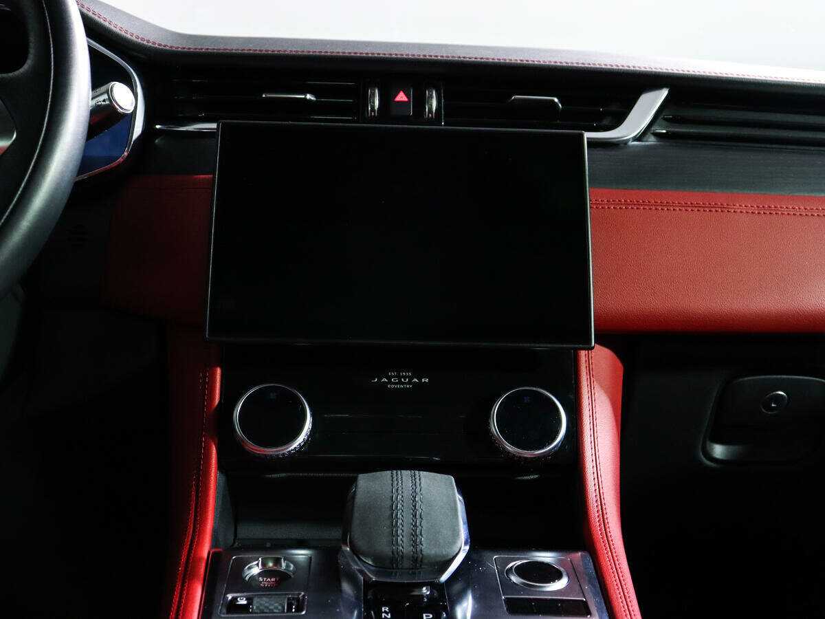 Jaguar F-Pace, 2021 Фото №11