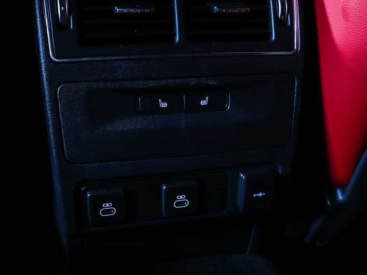 Jaguar F-Pace, 2021 Фото №27