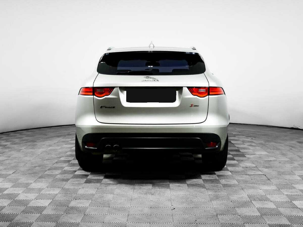 Jaguar F-Pace, 2017 Фото №6