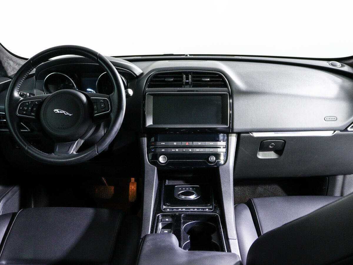 Jaguar F-Pace, 2020 Фото №10