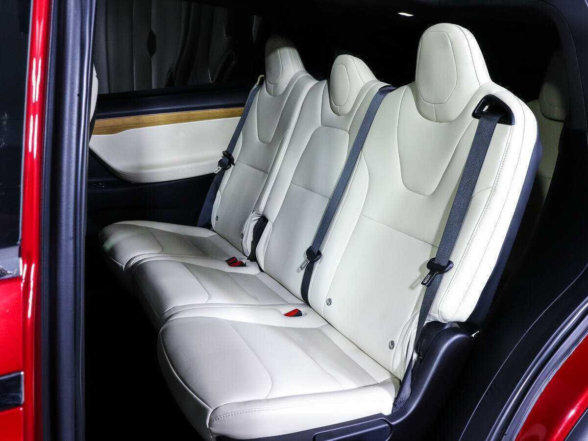 Tesla Model X Performance, 2019 Фото №11