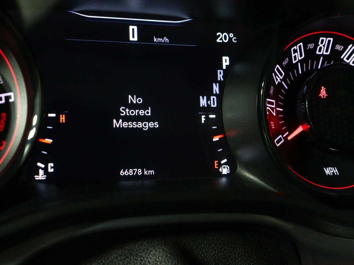 Dodge Challenger, 2018 Фото №11