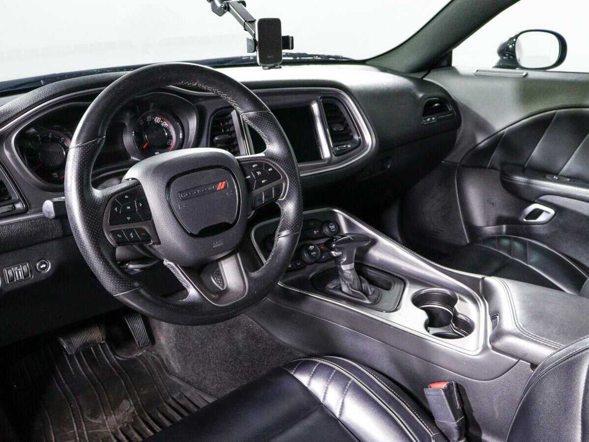 Dodge Challenger, 2018 Фото №14