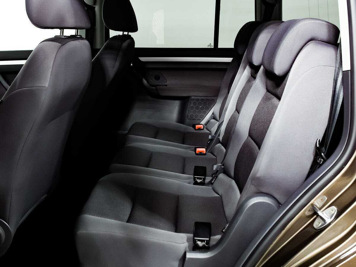 Volkswagen Touran, 2013 Фото №12