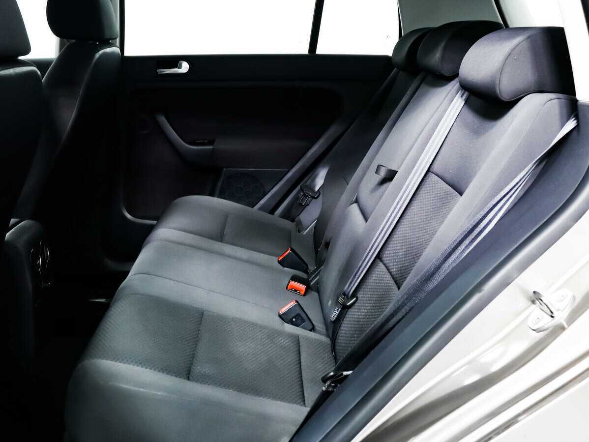 Volkswagen Golf Plus, 2010 Фото №11