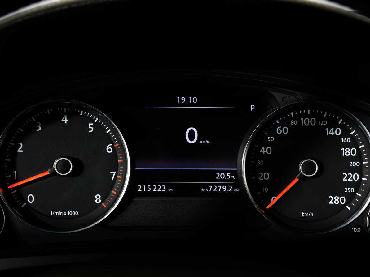 Volkswagen Touareg, 2011 Фото №21