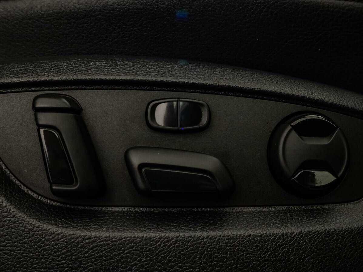 Volkswagen Touareg, 2015 Фото №13