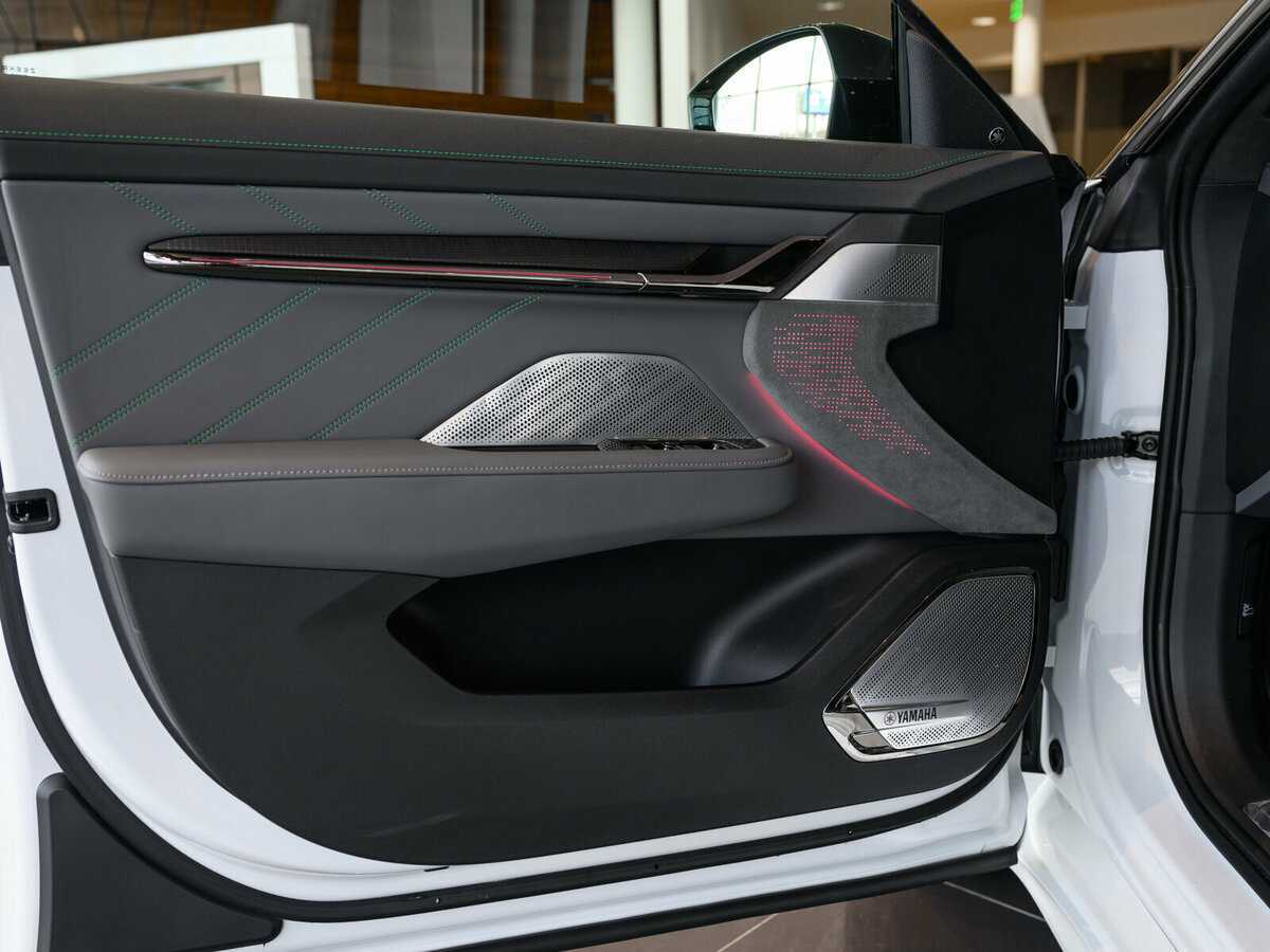 Zeekr 001 100 kWh, 2023 Фото №14