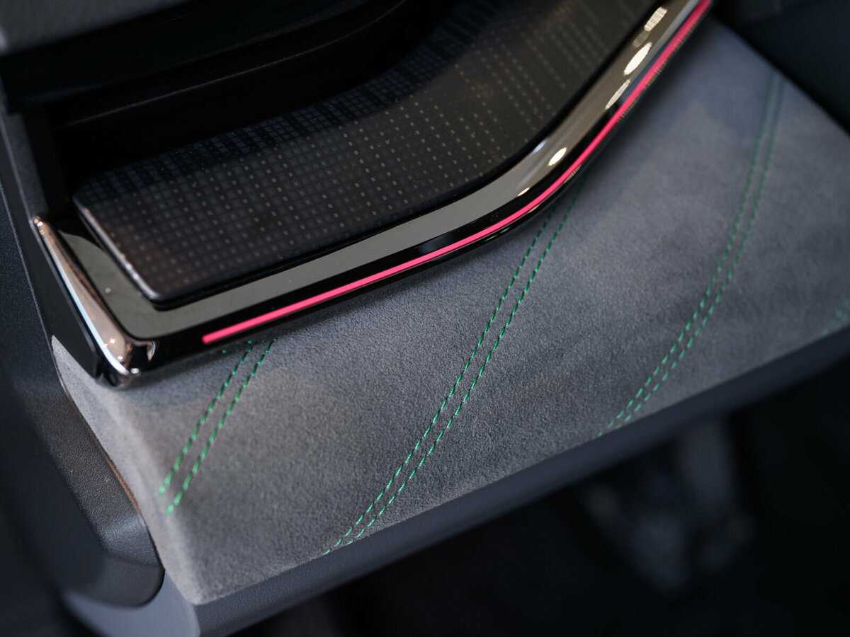 Zeekr 001 100 kWh, 2023 Фото №20