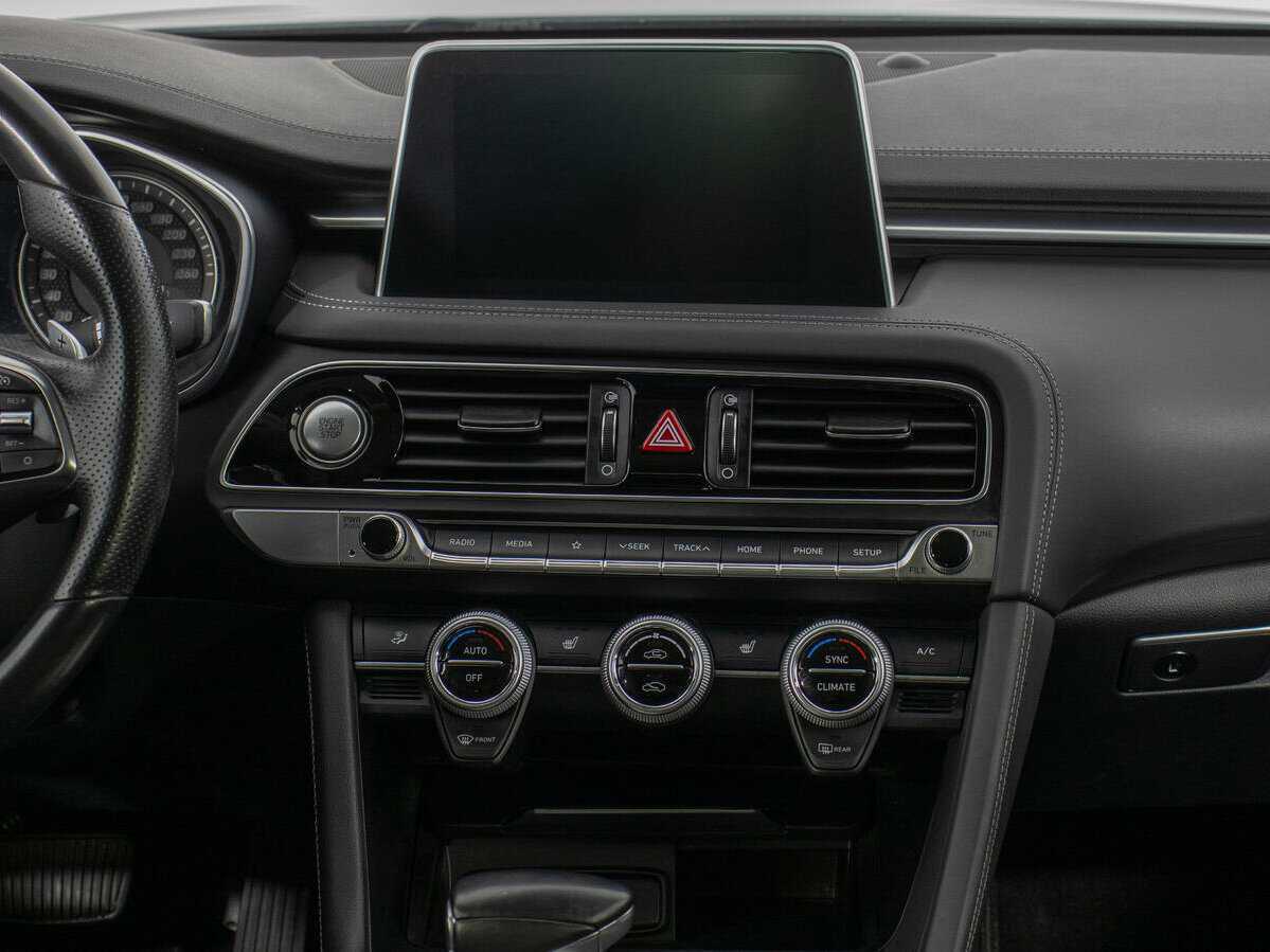 Genesis G70, 2018 Фото №17