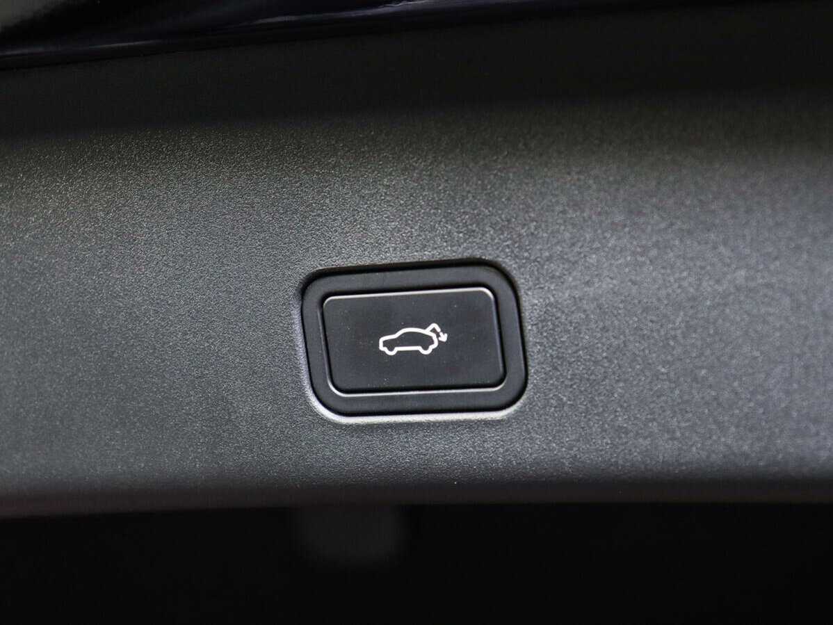 Zeekr 001 100 kWh, 2023 Фото №21