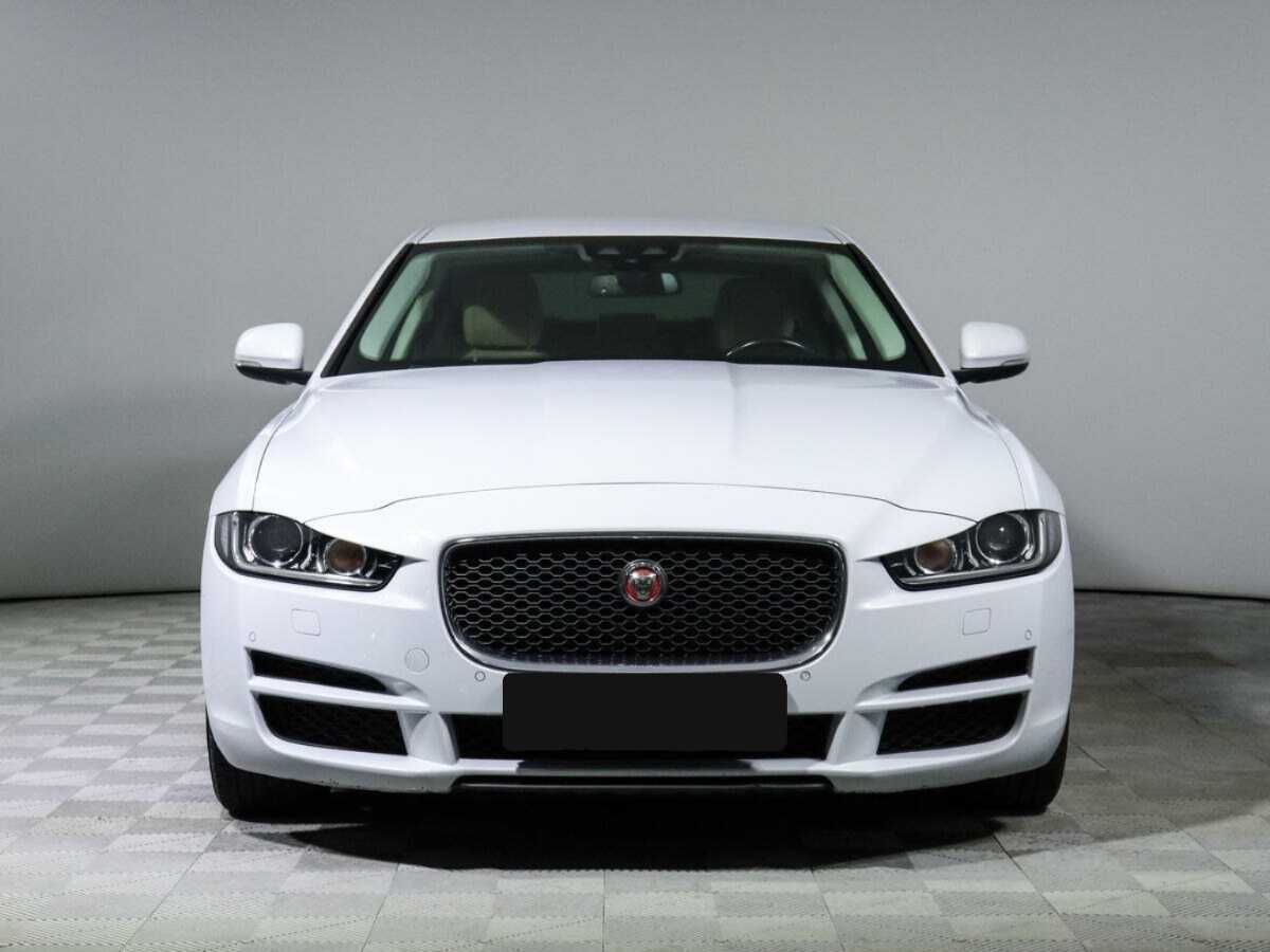 Jaguar XE, 2015 - 124 917 км. | Фото №2