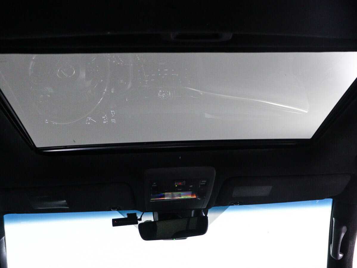 Lexus LX 570, 2017 Фото №16