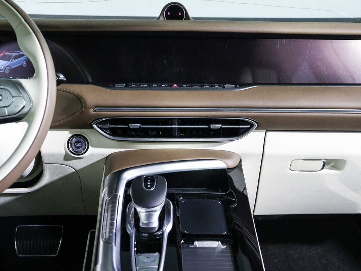 Voyah Free DNA, 2022 Фото №11