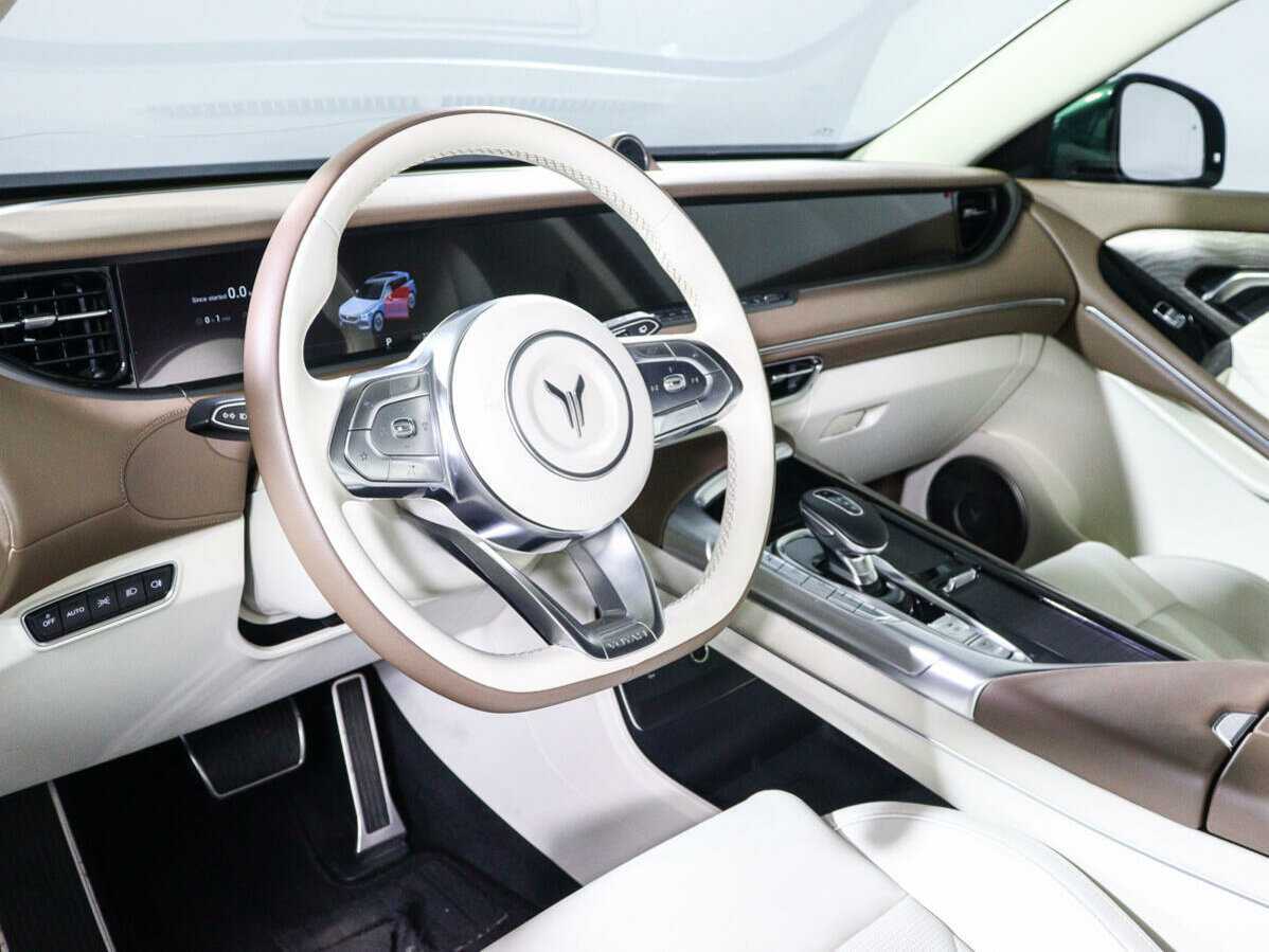 Voyah Free DNA, 2022 Фото №12