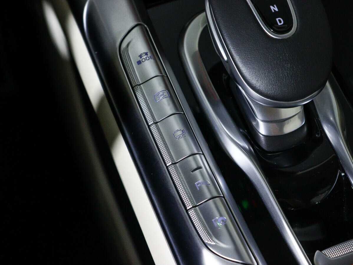 Voyah Free DNA, 2022 Фото №20