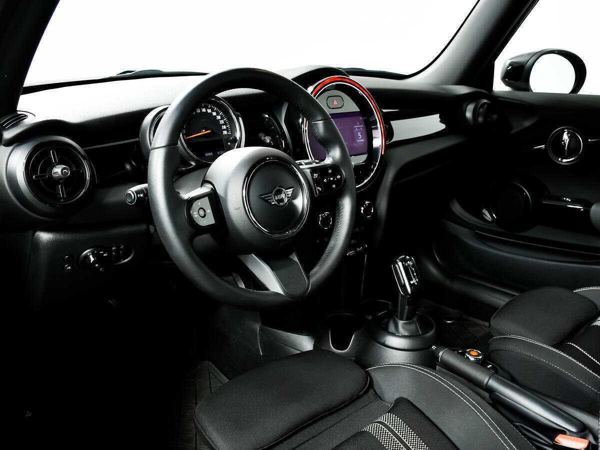 Mini Hatch Cooper S, 2021 Фото №13