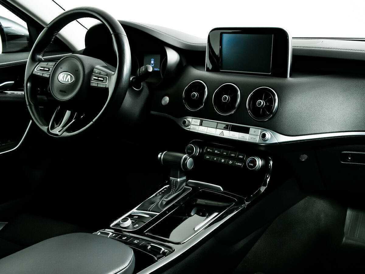 Kia Stinger, 2018 - 74 563 км. | Фото №7