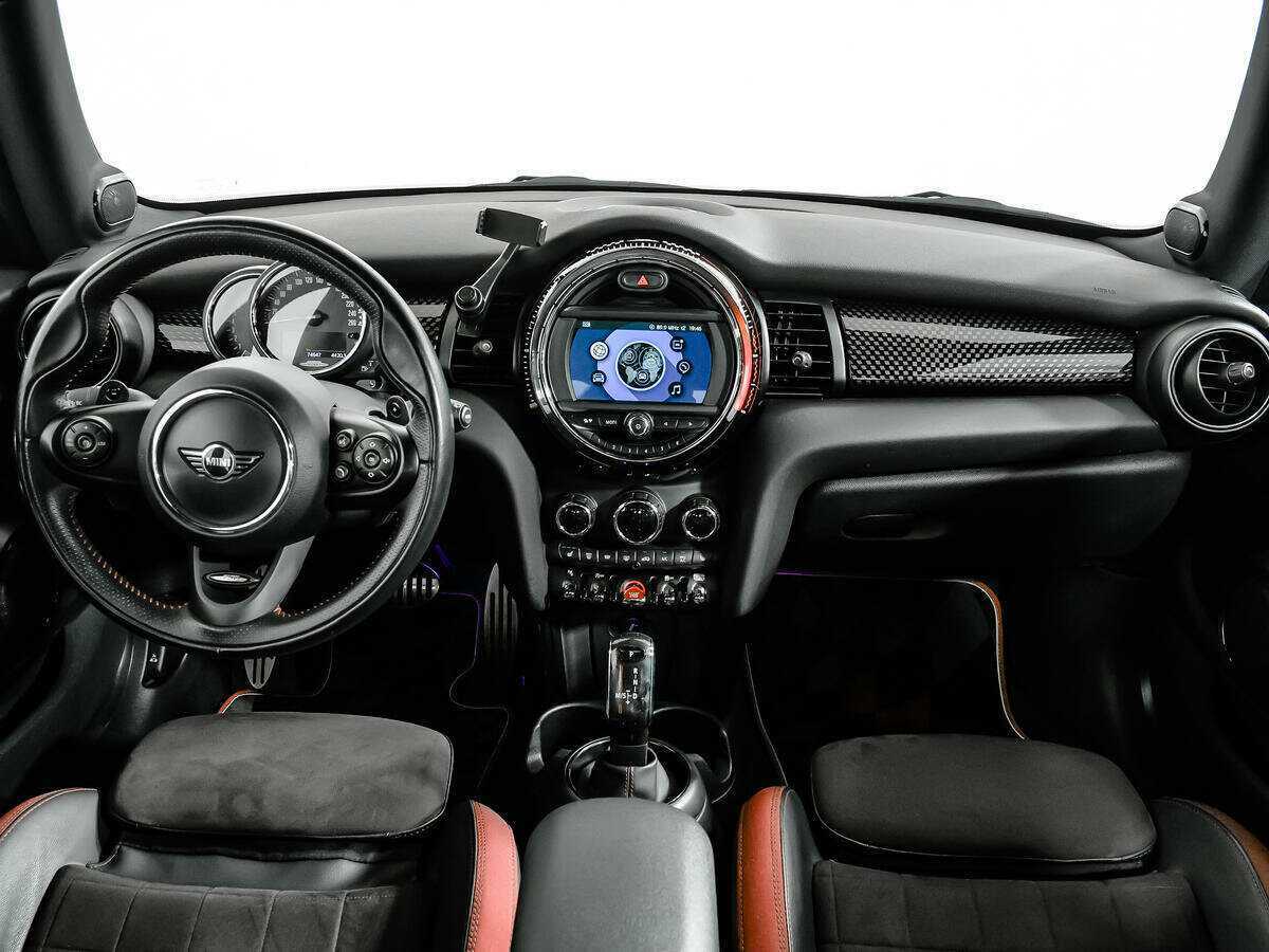 Mini Hatch JCW John Cooper Works, 2018 Фото №11