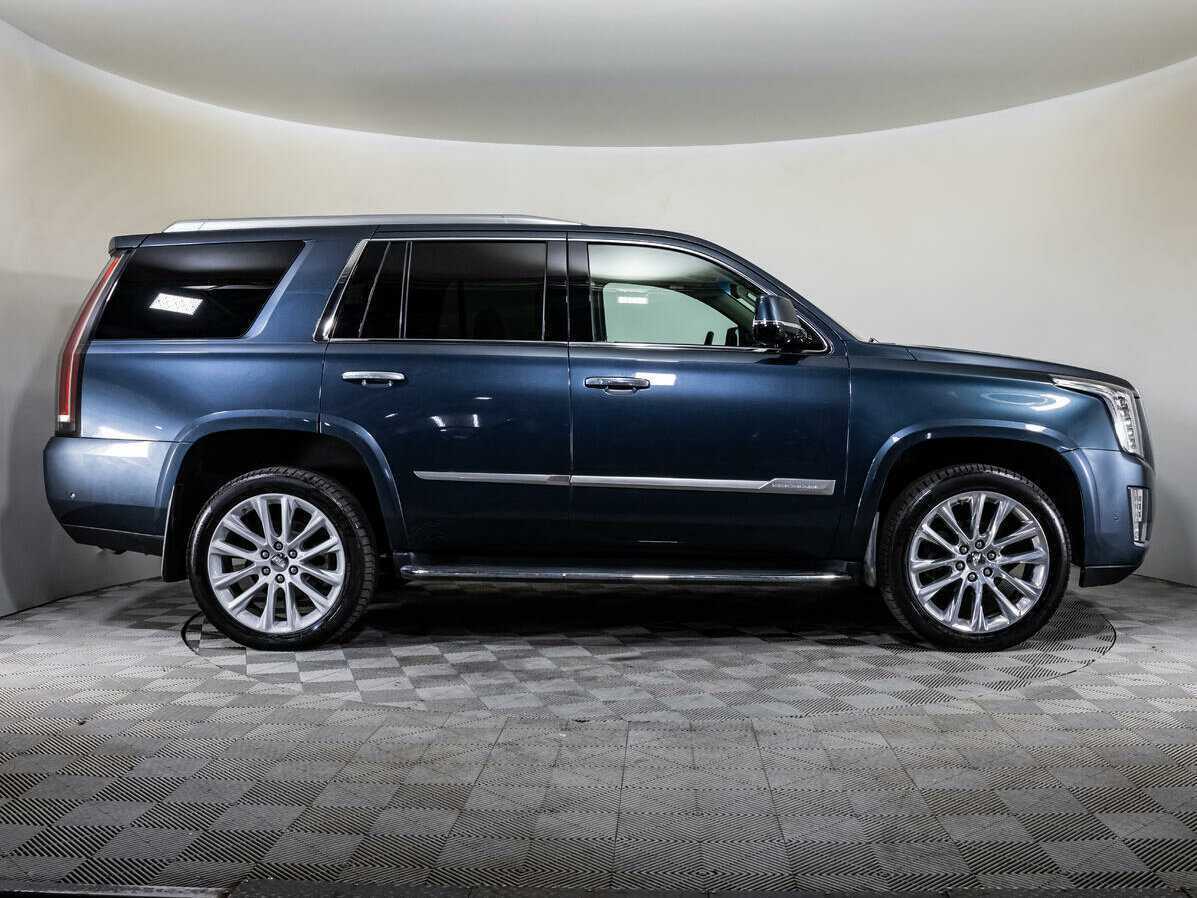 Cadillac Escalade, 2018 - 43 740 км. | Фото №4