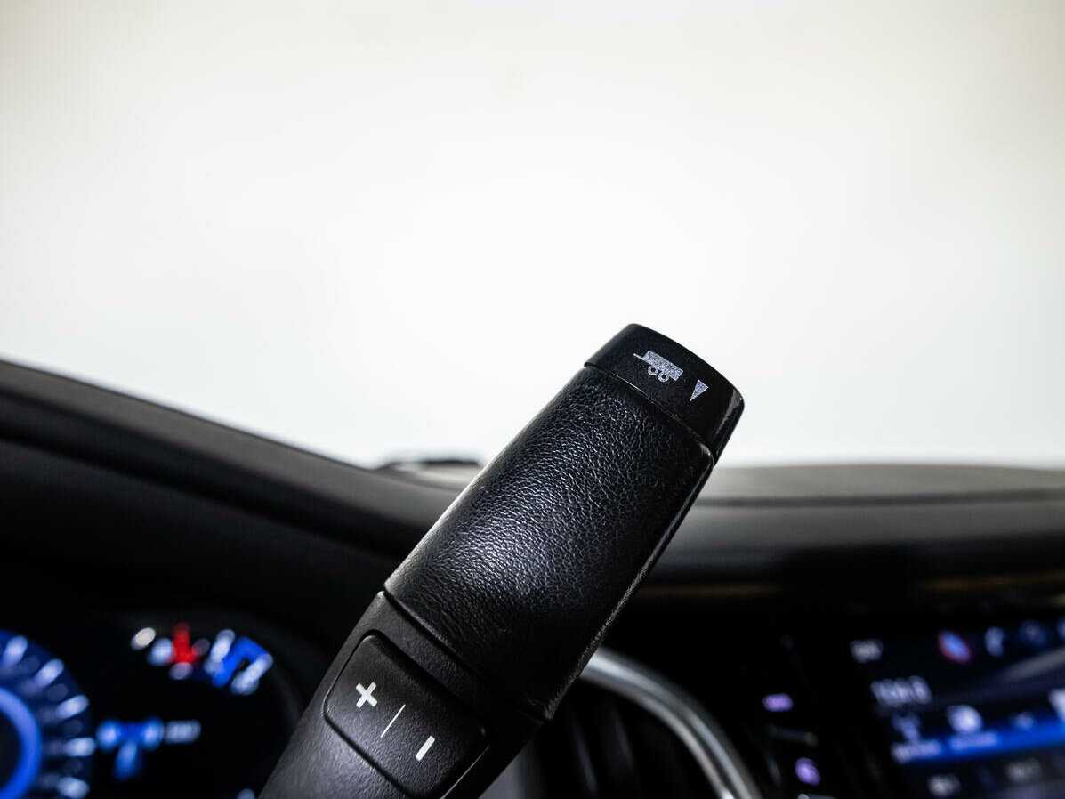 Cadillac Escalade, 2018 Фото №28