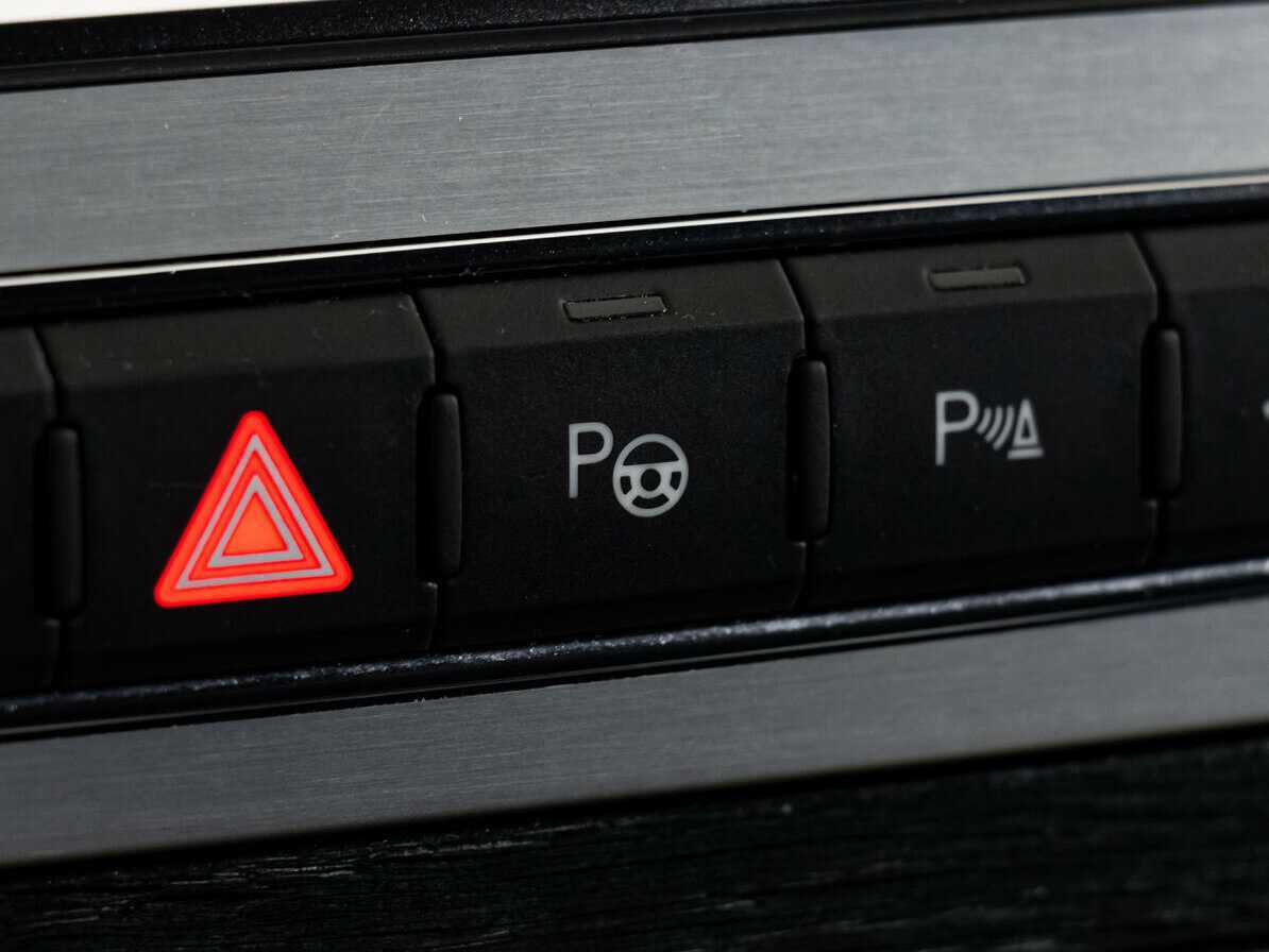 Audi Q7, 2015 Фото №17