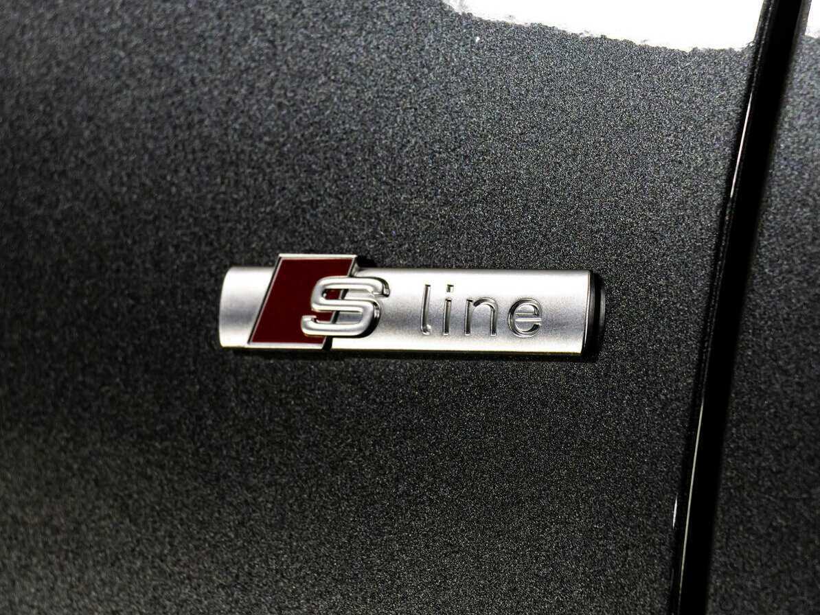 Audi Q8 55 TFSI, 2018 Фото №27