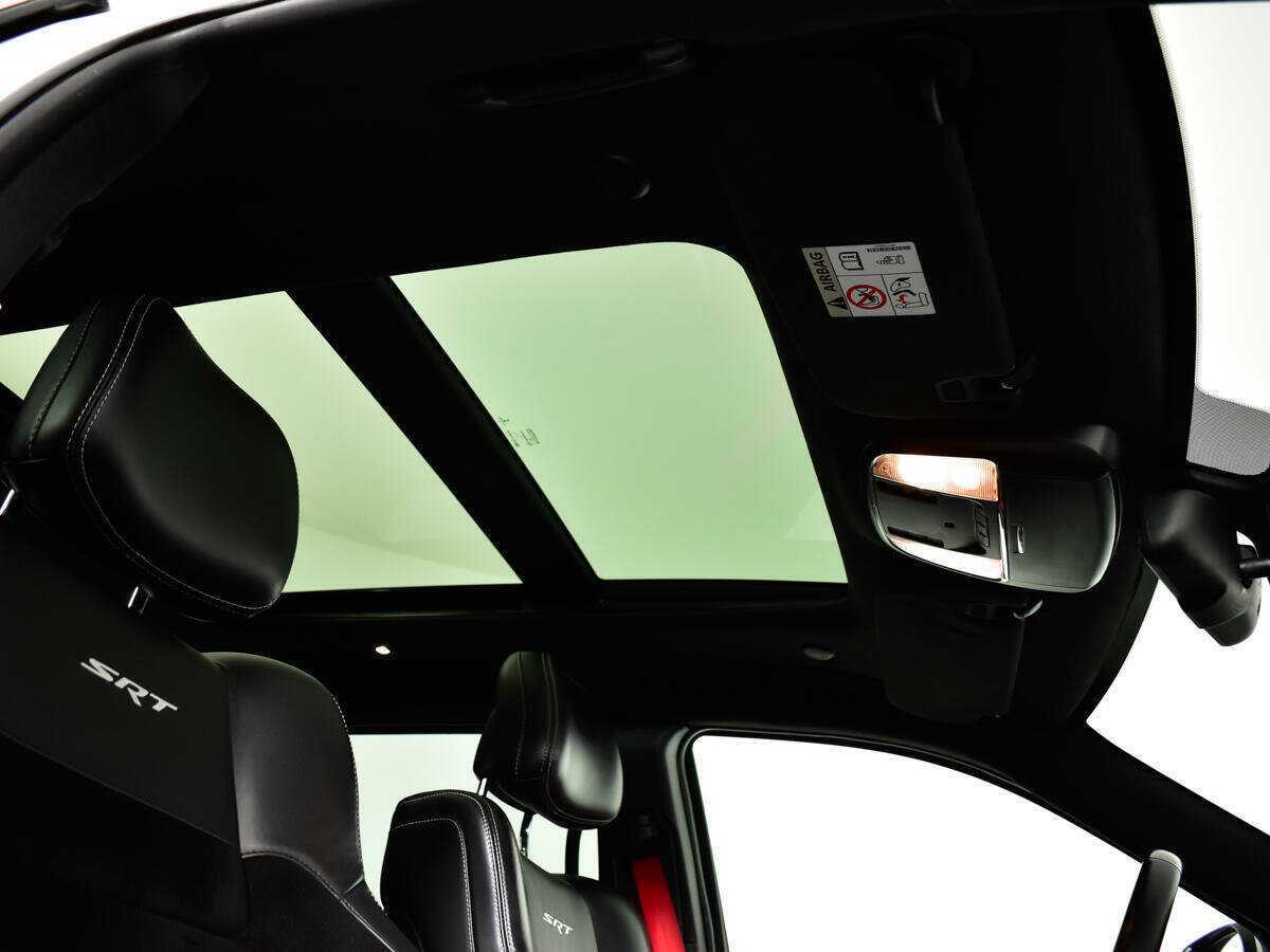 Jeep Grand Cherokee SRT, 2016 Фото №13