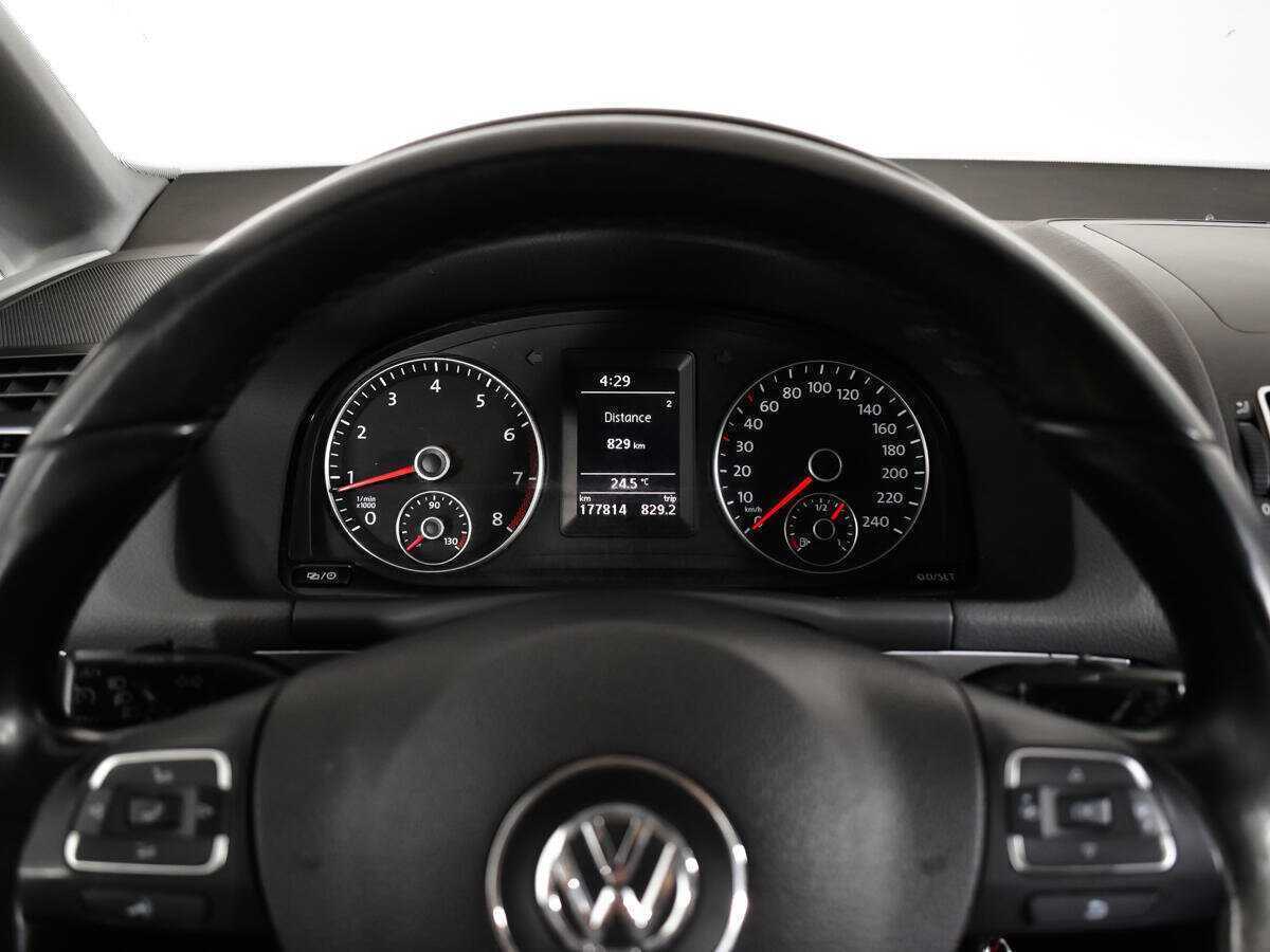 Volkswagen Touran, 2012 Фото №11