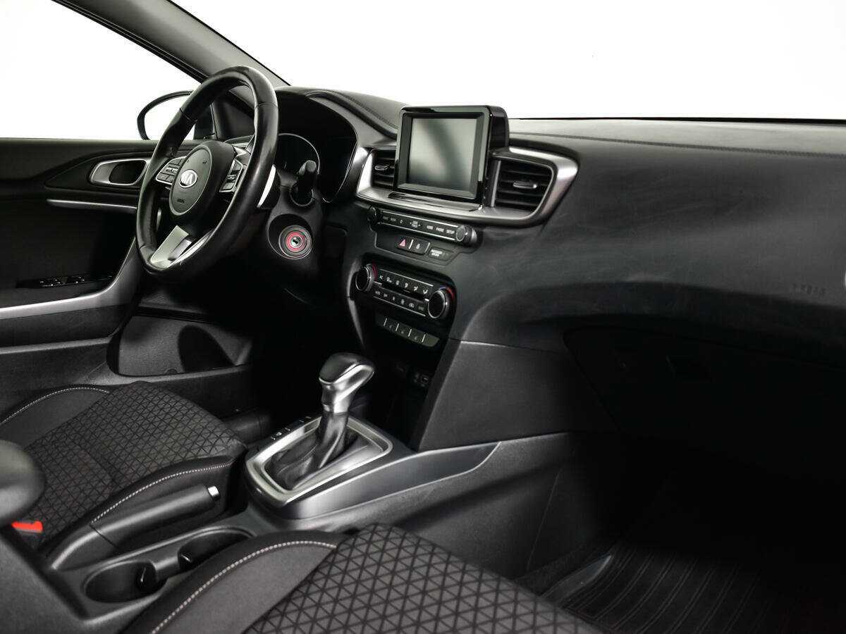 Kia Ceed, 2019 Фото №9