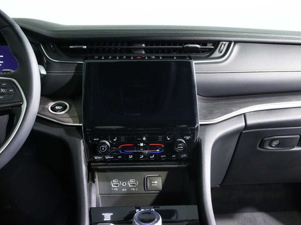 Jeep Grand Cherokee, 2022 Фото №13