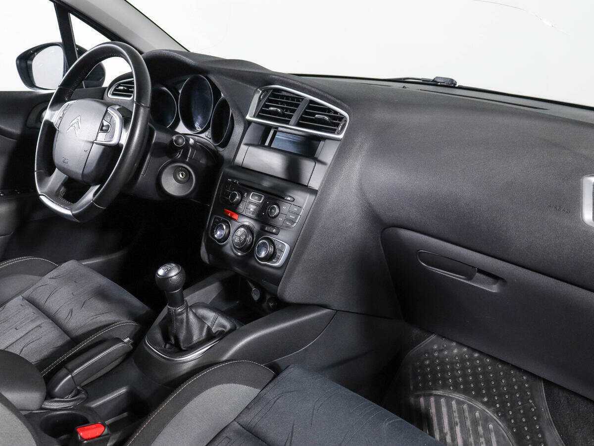 Citroen C4, 2011 Фото №9