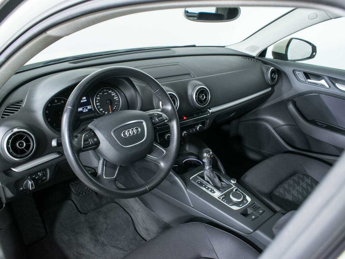 Audi A3 Sportback, 2013 Фото №13