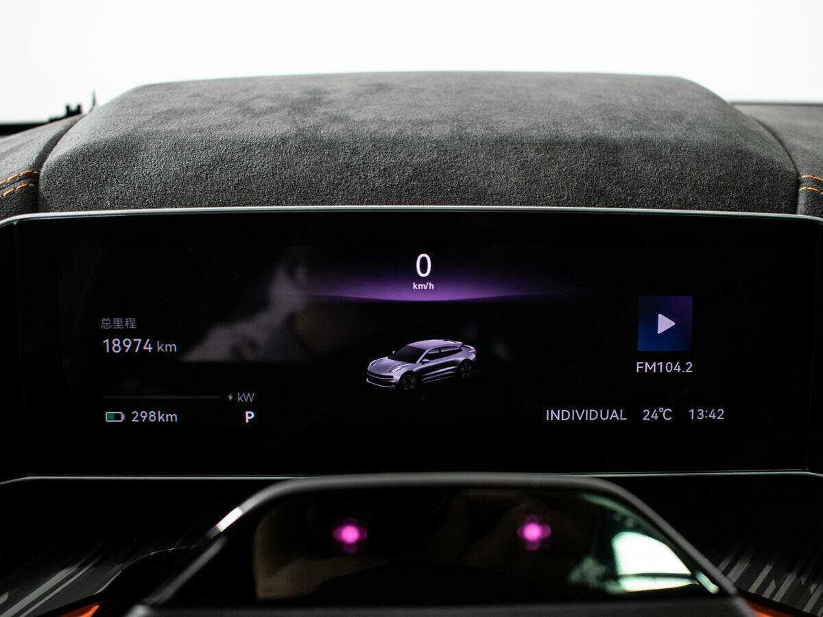 Zeekr 001 100 kWh, 2023 Фото №12