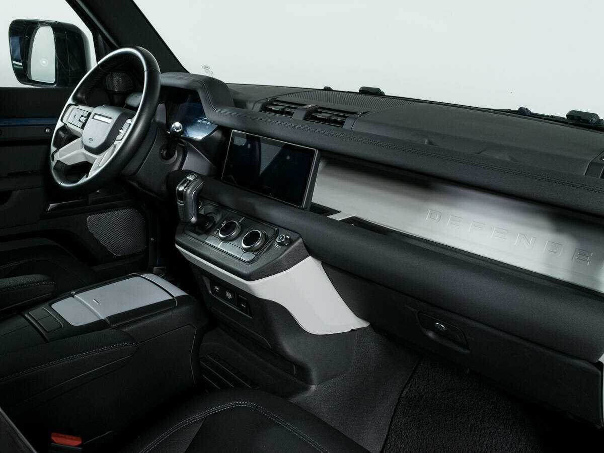 Land Rover Defender 110, 2020 - 65 899 км. | Фото №5