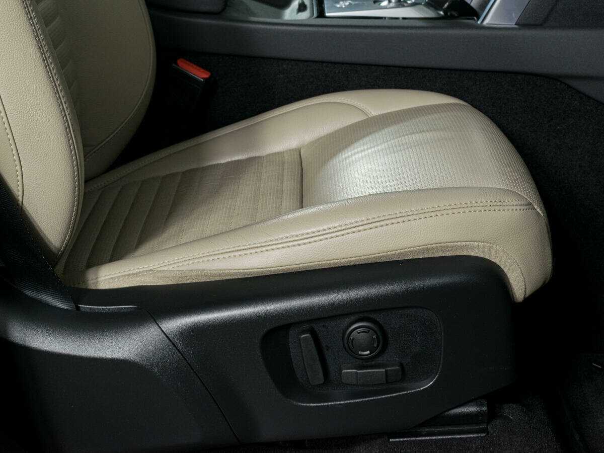 Land Rover Discovery Sport, 2019 Фото №14