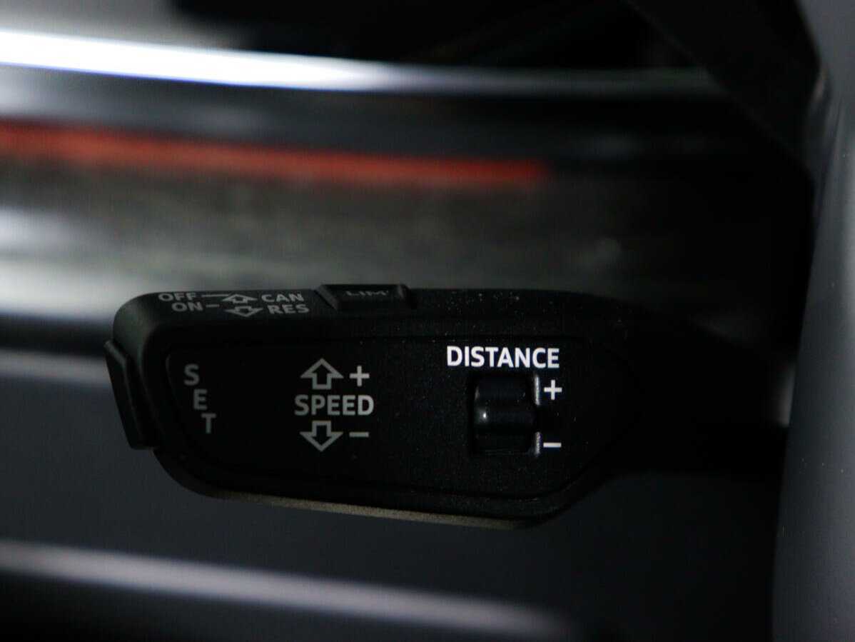 Audi Q8 55 TFSI, 2018 Фото №23