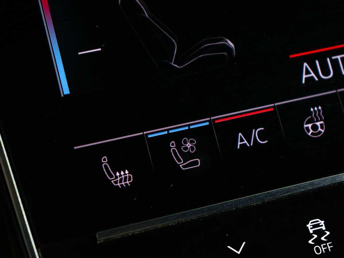 Audi Q8 55 TFSI, 2018 Фото №33