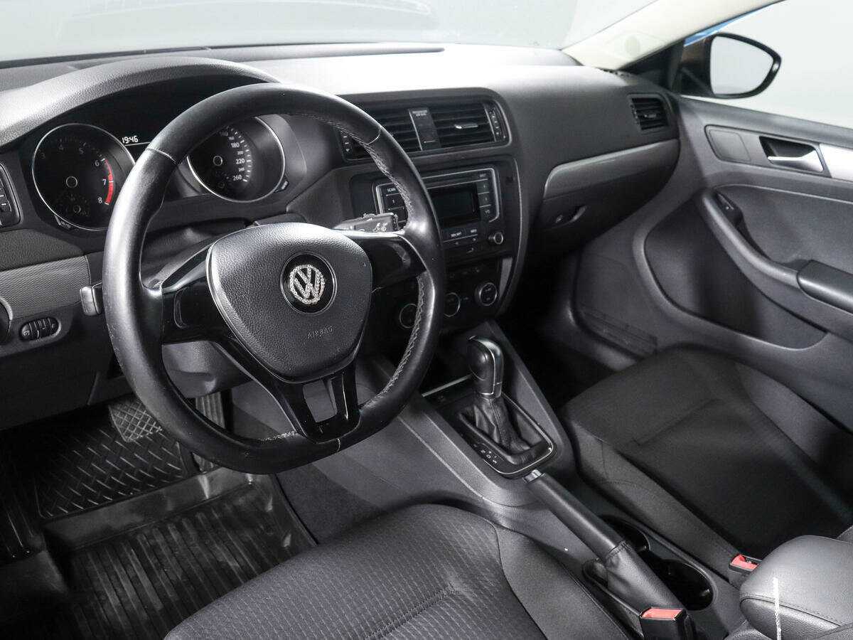 Volkswagen Jetta, 2015 Фото №12