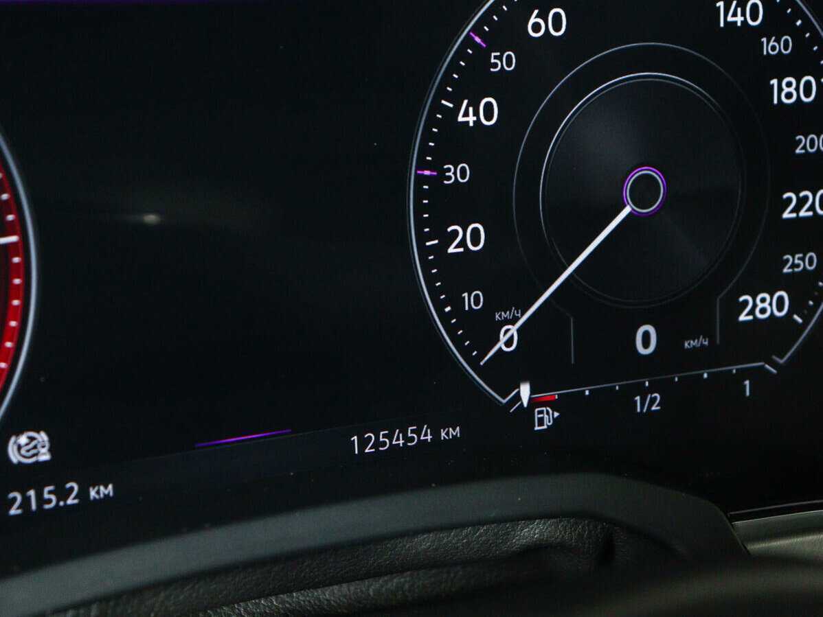 Volkswagen Touareg, 2020 Фото №9