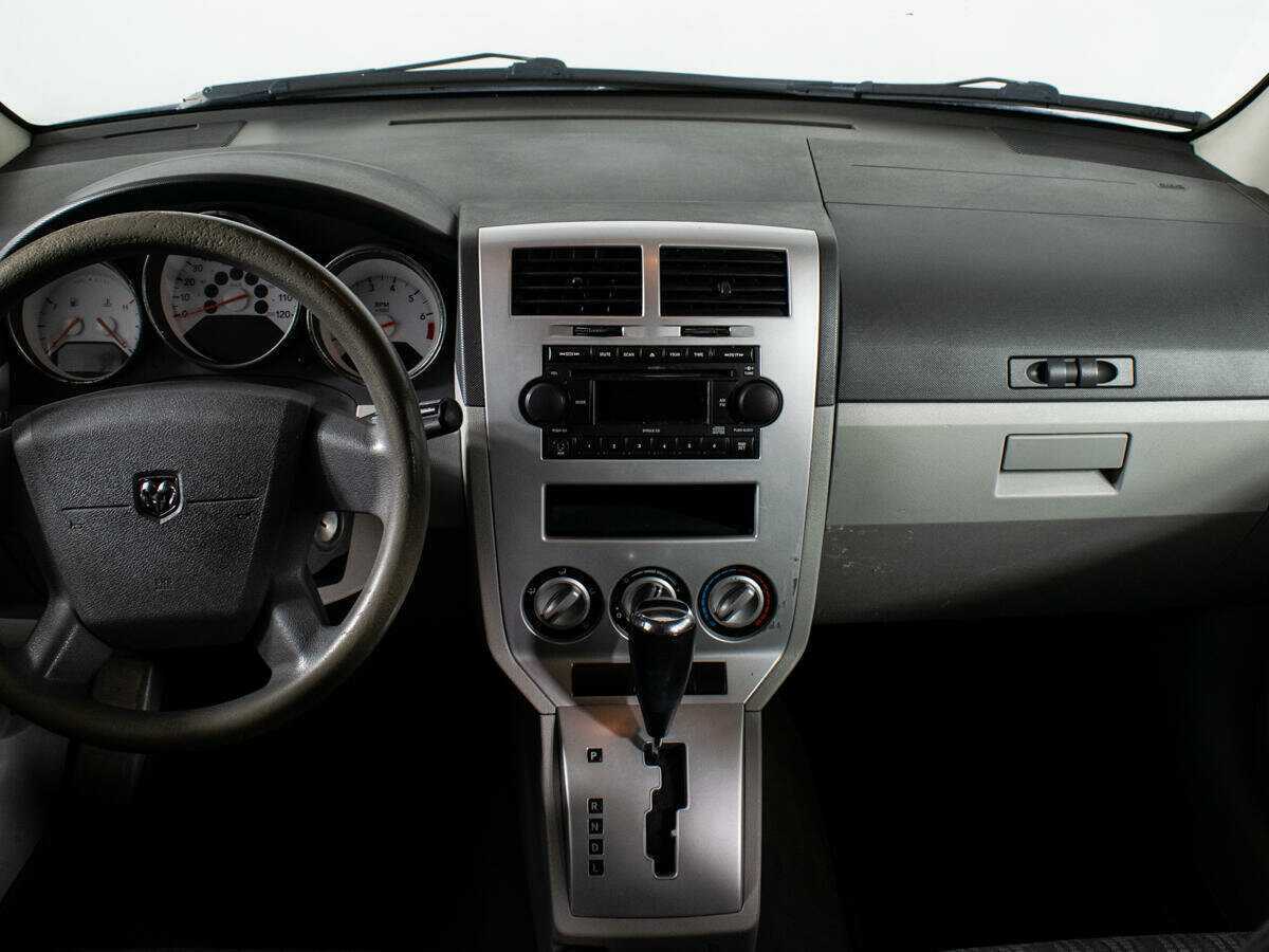 Dodge Caliber, 2006 Фото №12