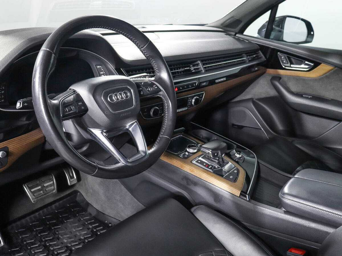 Audi Q7, 2017 Фото №12